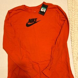 Nike long sleeve t-shirt NWT size XL